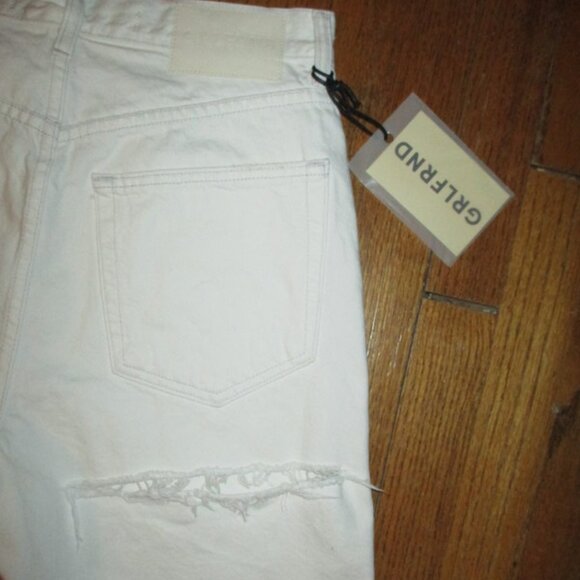 GRLFRND The Quinn 90's Boyfriend Short - Picture 8 of 9